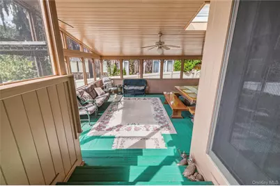 2473 New York Avenue, Melville, NY 11747 - Photo 22