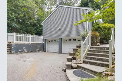 6 Valleywood Road, Smithtown, NY 11787 - Photo 20