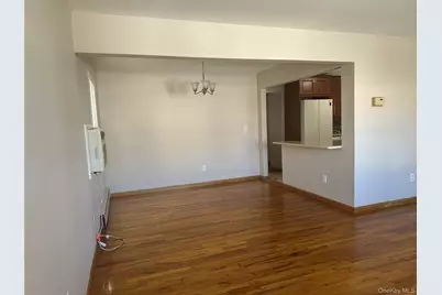 8 Miriam Street #1, Valley Stream, NY 11581 - Photo 4