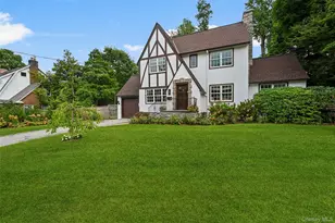 26 Dusenberry Rd, Bronxville, NY 10708 - Photo 2