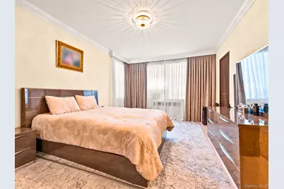 99-41 64th Ave #D7, Rego Park, NY 11374 - Photo 10