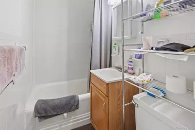 32-60 43rd Street #2F, Astoria, NY 11103 - Photo 4