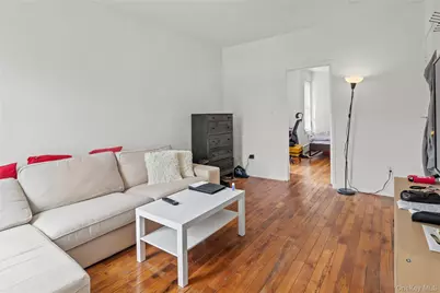 32-60 43rd Street #2F, Astoria, NY 11103 - Photo 2