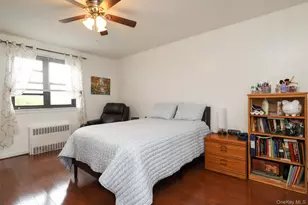 87-40 Francis Lewis Blvd, Queens Village, NY 11427 - Photo 6