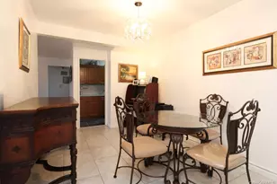 87-40 Francis Lewis Blvd, Queens Village, NY 11427 - Photo 14