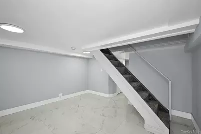 118-33 152nd Street, Jamaica, NY 11434 - Photo 10