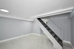 118-33 152nd St, Jamaica, NY 11434 - Photo 10
