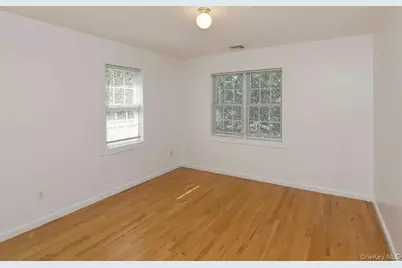 16A Inwood Road, Port Washington, NY 11050 - Photo 6