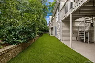 53 Willow Ridge Dr, Smithtown, NY 11787 - Photo 42
