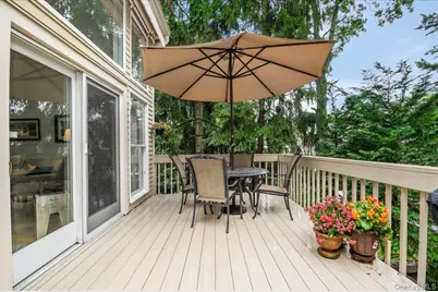 53 Willow Ridge Drive, Smithtown, NY 11787 - Photo 8