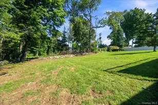 724 Locksley Rd, Yorktown Heights, NY 10598 - Photo 34