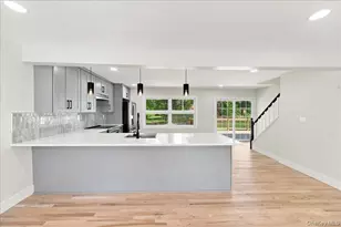 724 Locksley Rd, Yorktown Heights, NY 10598 - Photo 12