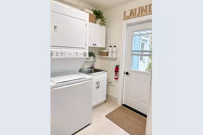 7 Wheeler Road, Shelter Island, NY 11965 - Photo 28