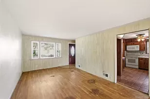 2226 3rd St, East Meadow, NY 11554 - Photo 6