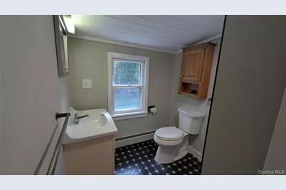 362 Strawtown Road, West Nyack, NY 10994 - Photo 32