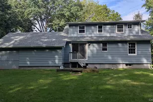 362 Strawtown Rd, West Nyack, NY 10994 - Photo 8