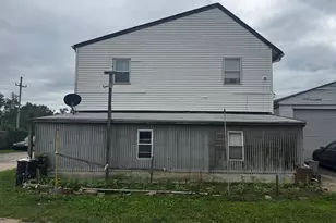 443 Babylon, Roosevelt, NY 11520 - Photo 2