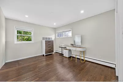61 Carleton Avenue, Amityville, NY 11701 - Photo 10
