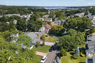 182 School St, Oyster Bay, NY 11771 - Photo 6