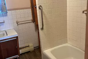 27 E Dorsey Ln, Poughkeepsie, NY 12601 - Photo 6