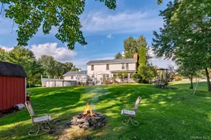 14 Kerry Ln, Kingston, NY 12401 - Photo 2