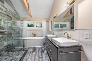 6 Tanyard Ln, Huntington, NY 11743 - Photo 20