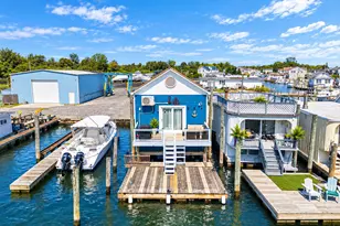 220 Shore Rd, Seaford, NY 11783 - Photo 8