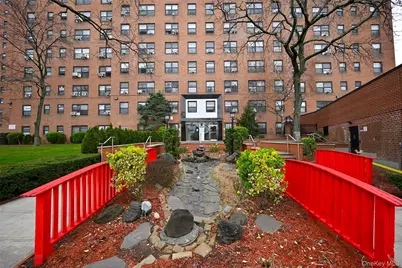 99-60 63rd Road #5Z, Rego Park, NY 11374 - Photo 4