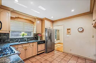 217-06 Stewart Rd, Oakland Gardens, NY 11364 - Photo 12