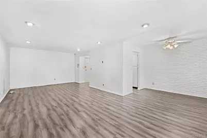 115 Dehaven Drive #302, Yonkers, NY 10703 - Photo 6