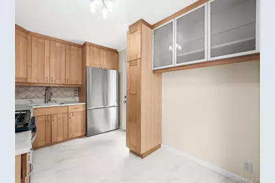 79-53 267th Street, Glen Oaks, NY 11004 - Photo 6