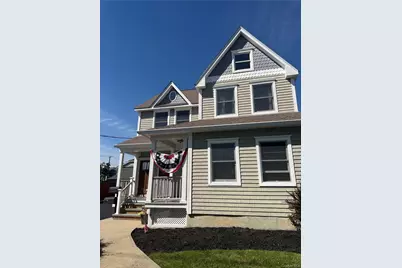 57 Prospect Street #A, Babylon, NY 11702 - Photo 2