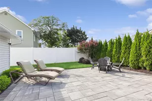 24 Essen Pl, Bethpage, NY 11714 - Photo 28
