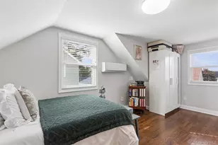 24 Essen Pl, Bethpage, NY 11714 - Photo 16