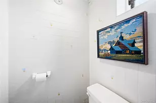 60-45 69th St, Maspeth, NY 11378 - Photo 18