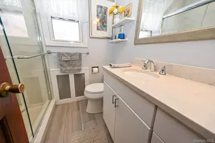 117 Euston Rd S, West Hempstead, NY 11552 - Photo 12