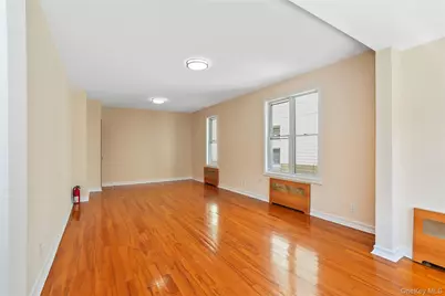 85-25 56th Avenue, Elmhurst, NY 11373 - Photo 8