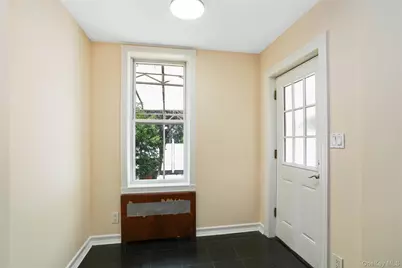 85-25 56th Avenue, Elmhurst, NY 11373 - Photo 12