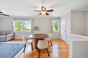 71-68 252nd St, Bellerose, NY 11426 - Photo 4