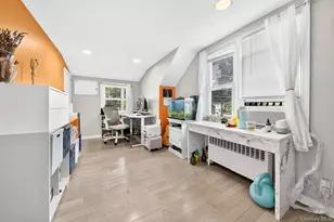 69 Stewart Ave, Garden City, NY 11530 - Photo 20