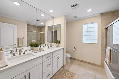 32 Hamlet Drive, Hauppauge, NY 11788 - Photo 28