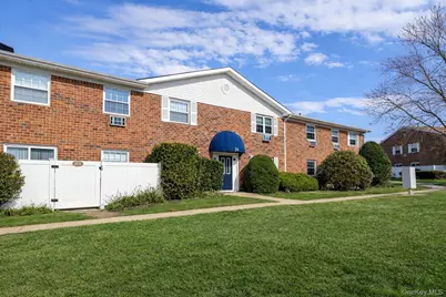 460 Old Town Road #24-O, Port Jefferson, NY 11776 - Photo 1