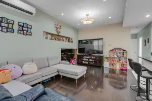 77-26 Kneeland Ave, Elmhurst, NY 11373 - Photo 6