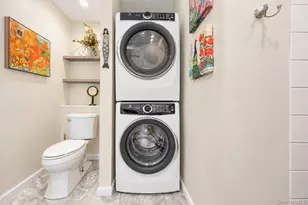 52 Lee Ave, Patchogue, NY 11772 - Photo 28
