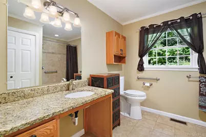 72 N Knapp Court, Hopewell Junction, NY 12533 - Photo 10