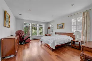95 W Overlook, Port Washington, NY 11050 - Photo 14