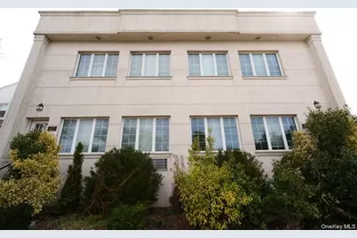 452 E Park Avenue #7, Long Beach, NY 11561 - Photo 1