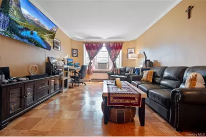 84-49 168th Street #2U, Jamaica, NY 11432 - Photo 2