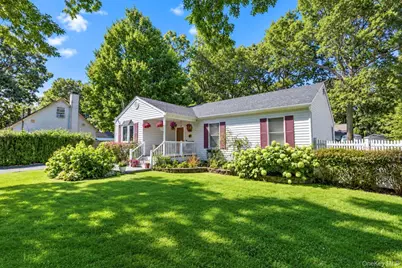 115 Colin Drive, Shirley, NY 11967 - Photo 6