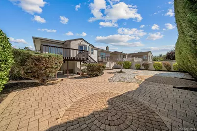 3260 Shore Road, Oceanside, NY 11572 - Photo 38